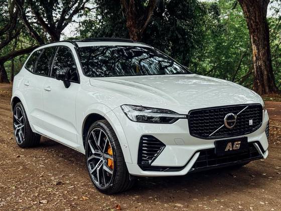 VOLVO XC60 2.0 T8 RECHARGE POLESTAR ENGINEERED AWD GEARTRONIC